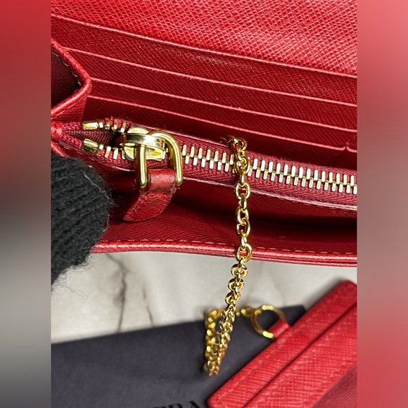 Prada red ribbon long wallet - Picture 13 of 17